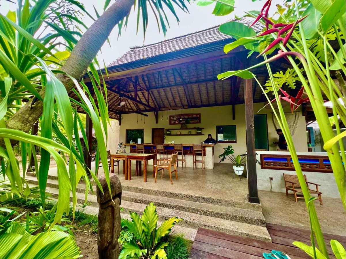Jati Kuta Lombok Hotel ภายนอก รูปภาพ